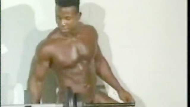 Muscular gay Ray Victory is demonstrating his body