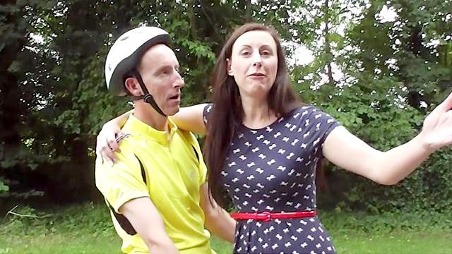 Bicycle Boy and Lara Latex are fucking after walk