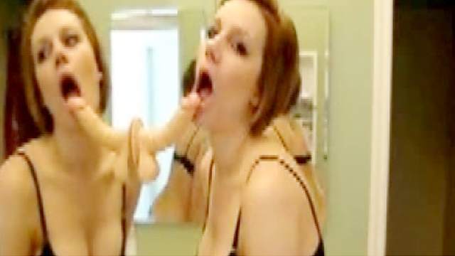 Alex Avery poses with naked ass in the mirror