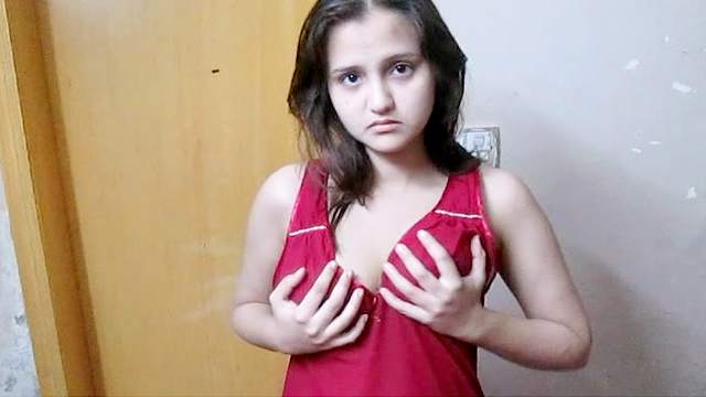 Amateur young girl shows her big boobies