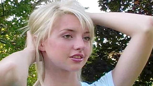 Bleached babe Ania shows off her boobies