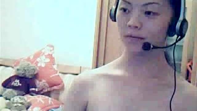 Adorable webcam girl tease video