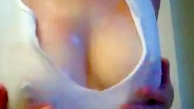 Smoking hot body with pierced nipples