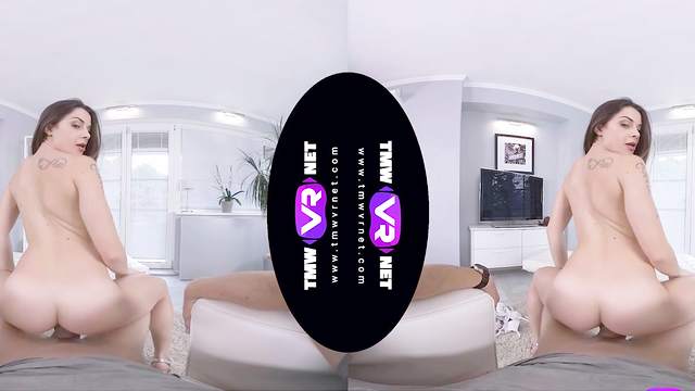 Perfect VR sex play with a young hon playing the daughter