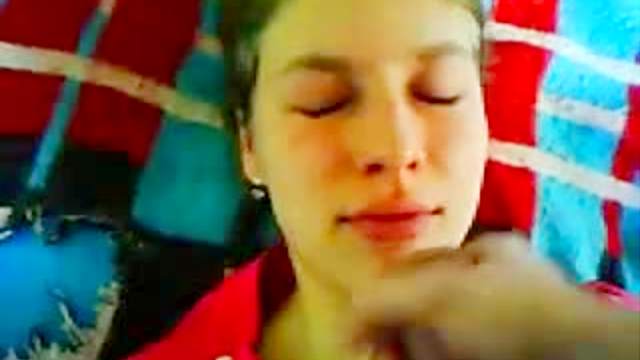 Sporty cocksucker blows and facial