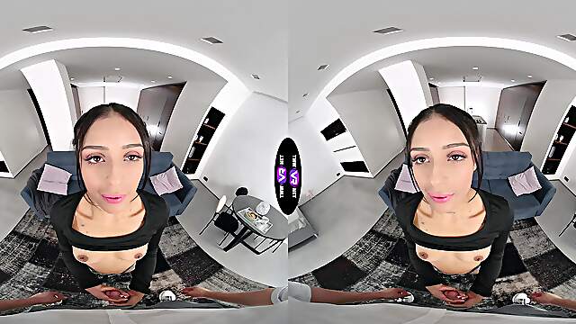 Breiny Zoe in stockings vr sex adventure