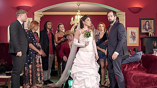 Hot bride Lola Danger riding cock in doggy style