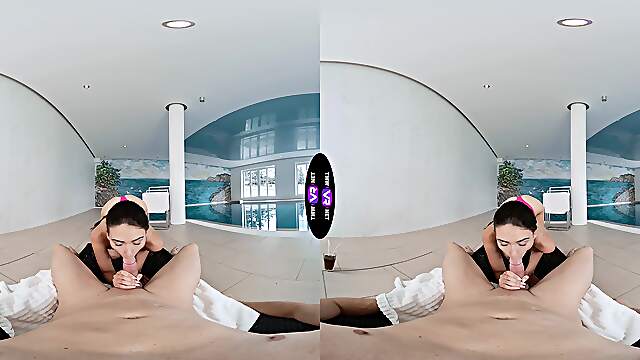 Glam ukrainian teen Vixi Rafi gets her shaved pussy stuffed in vr