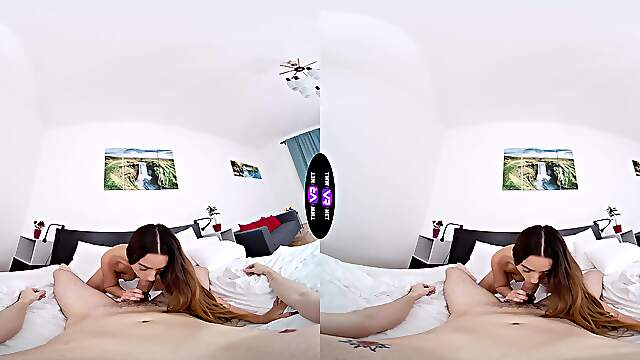 Brunette teen Claudia Colt in vr action on the bed with spread legs