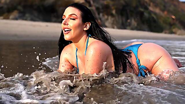 Angela White & Damion Dayski: Interracial anal thrills