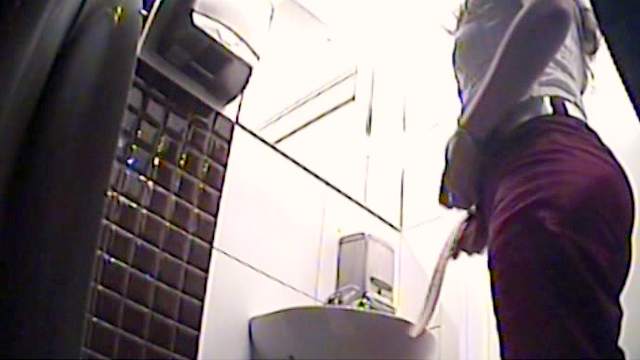 Voyeur in the public toilet, enjoy