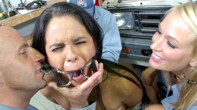 Angelina Stoli sucks hard dick of her banger