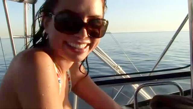 Boat sex with bikini girl
