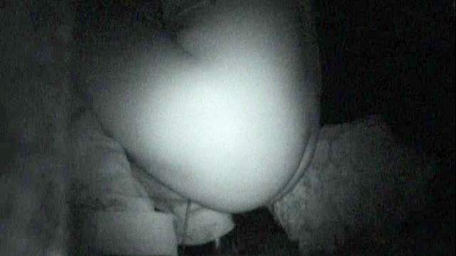 Chubby pussy is peeing in the middle of the night