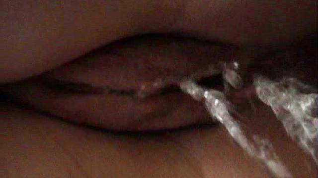 Sweet flow that comes from her puss is so strong