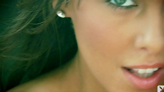 Sweet babe Christina Ripple is taking a nasty shower